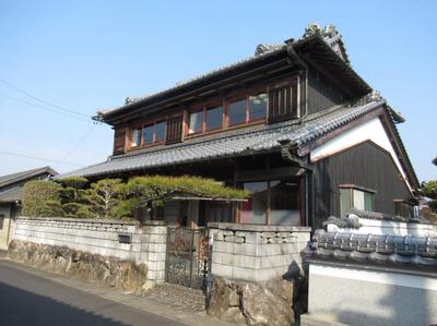 Traditional Japanese House for Sale in Iga City - 12DK, 264sqm — Image 1, Iga, Mie