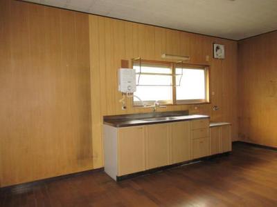 Property Number 245 - Igaryu Empty House Bank — Image 3, Minamiyamashiro, Kyoto