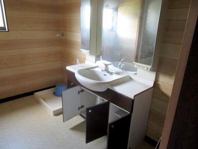 Property Number 163 - Igaryu Empty House Bank — Image 4, Minamiyamashiro, Kyoto