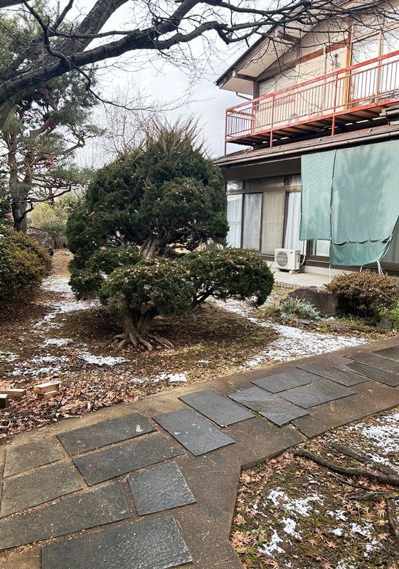 Spacious House with Large Garden in Nagano City for Sale - Thumbnail 2