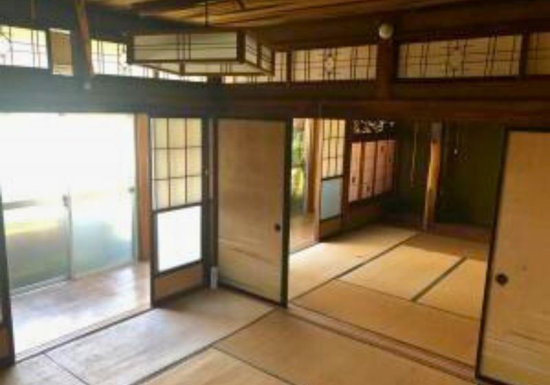 Spacious 5DK Wooden House on 752sqm Land in Kashiwazaki, Niigata - Thumbnail 2