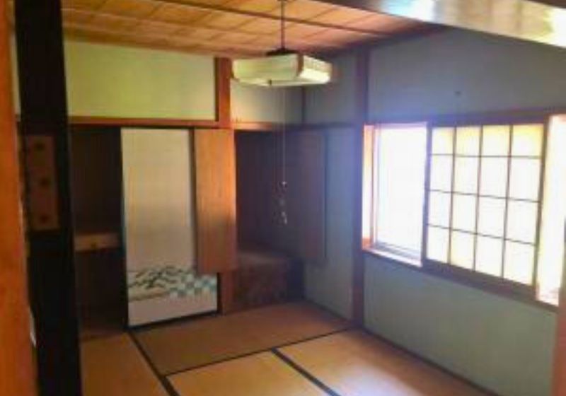 Spacious 5DK Wooden House on 752sqm Land in Kashiwazaki, Niigata - Thumbnail 4