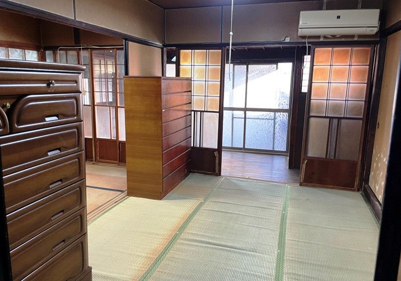 4LDK House for Sale Near Kamezaki Station in Handa City, Aichi - Thumbnail 2