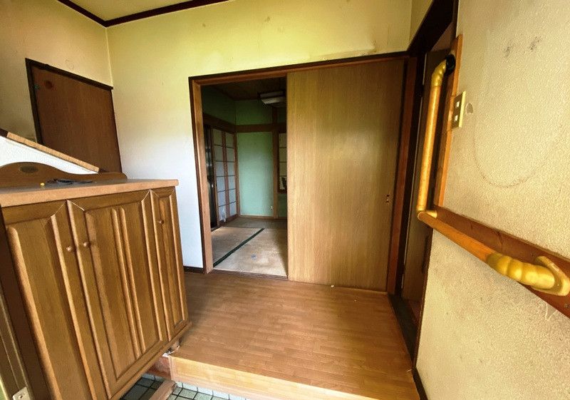 4LDK House for Sale in Iwakuni, Yamaguchi - Thumbnail 2