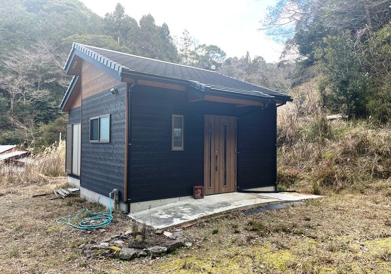 Small House with Land for Sale in Matsuzaki, Shizuoka - Thumbnail 2