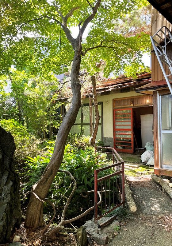 Fixer-Upper House for Sale in Tsubame City, Niigata - Thumbnail 2