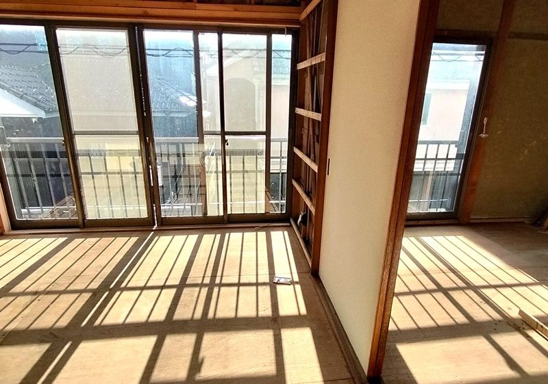 DIY Workshop House for Sale Near Washinomiya Station, Kuki - Thumbnail 2