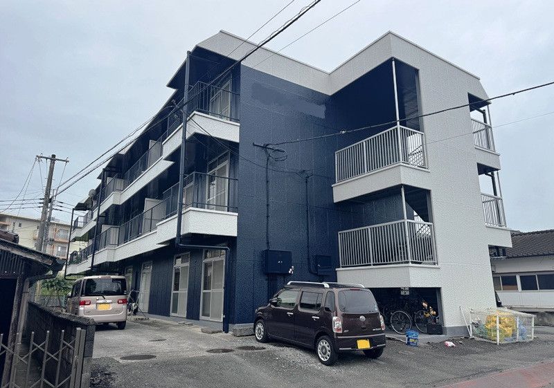 Investment Apartment Building for Sale in Iizuka, Fukuoka - Thumbnail 3