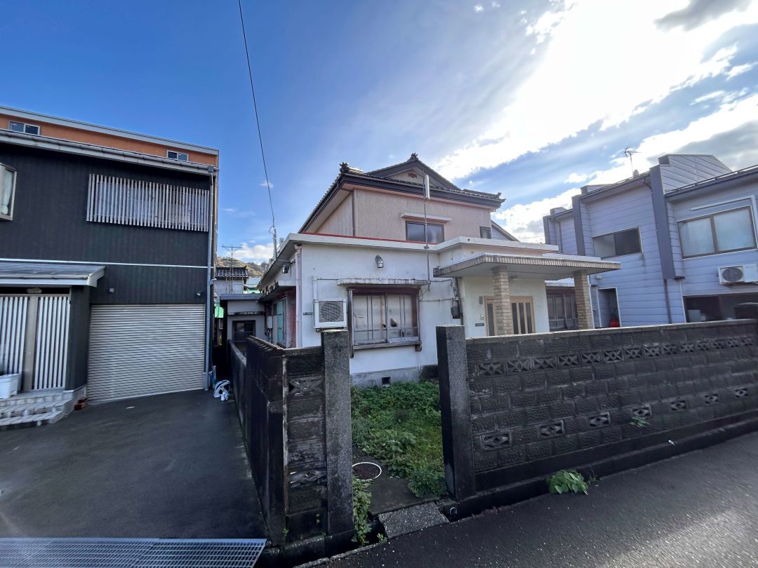 7DK House for Sale in Aomi, Itoigawa - Near Station & Coast - Thumbnail 4