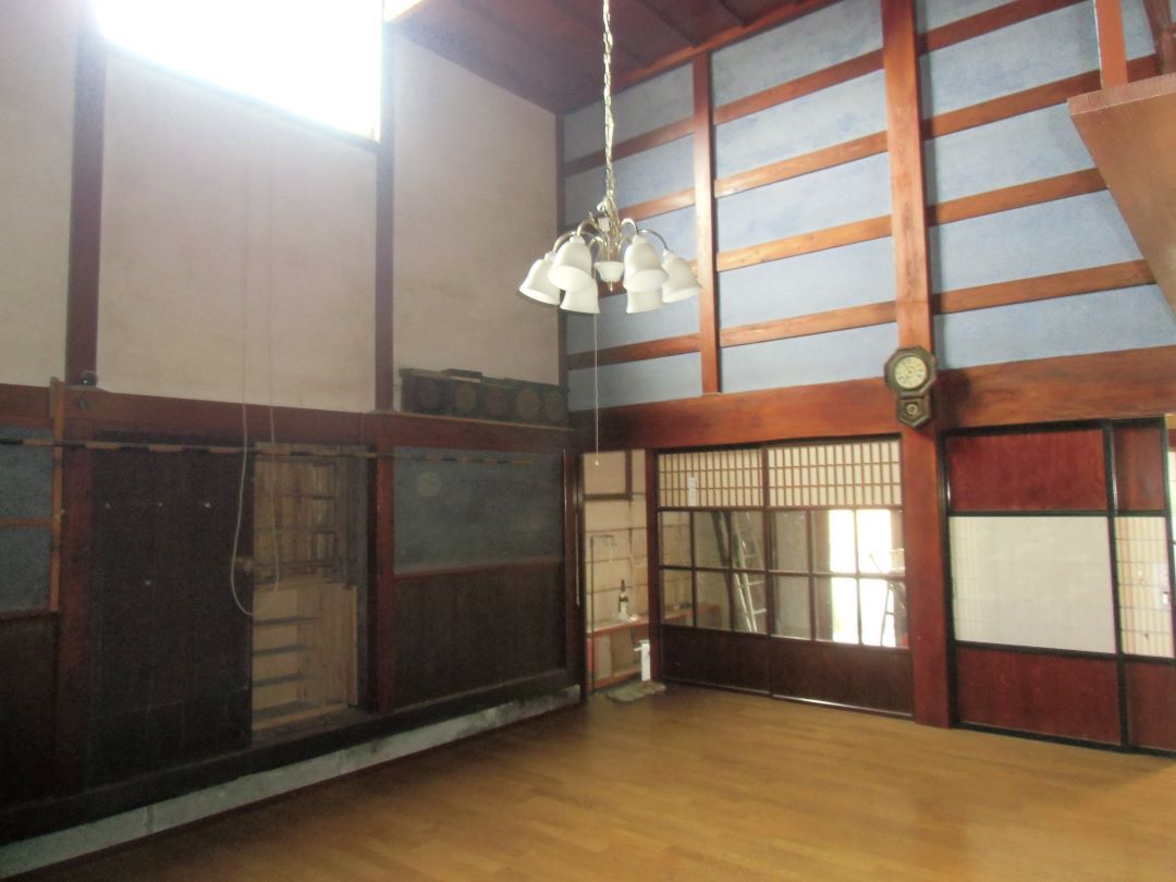 Traditional 12DK House with Irori in Tafuse, Itoigawa City - Thumbnail 4