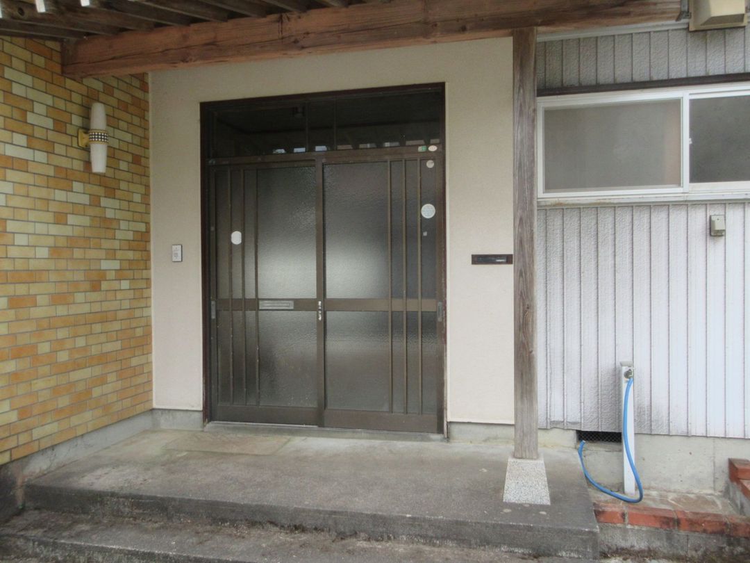 Renovated 7DK House for Sale in Itoigawa, Niigata - Thumbnail 2