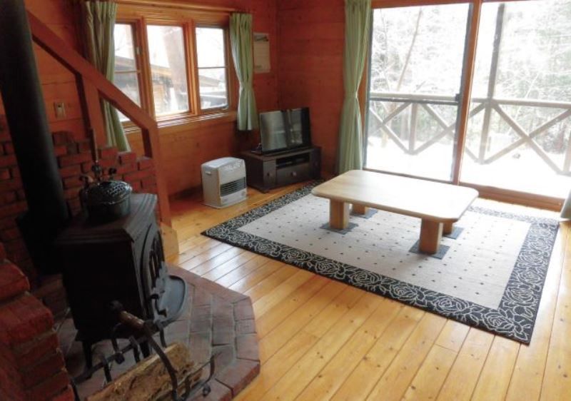 Log House for Sale in Shiroishi, Miyagi - 2LDK, 86sqm - Thumbnail 2