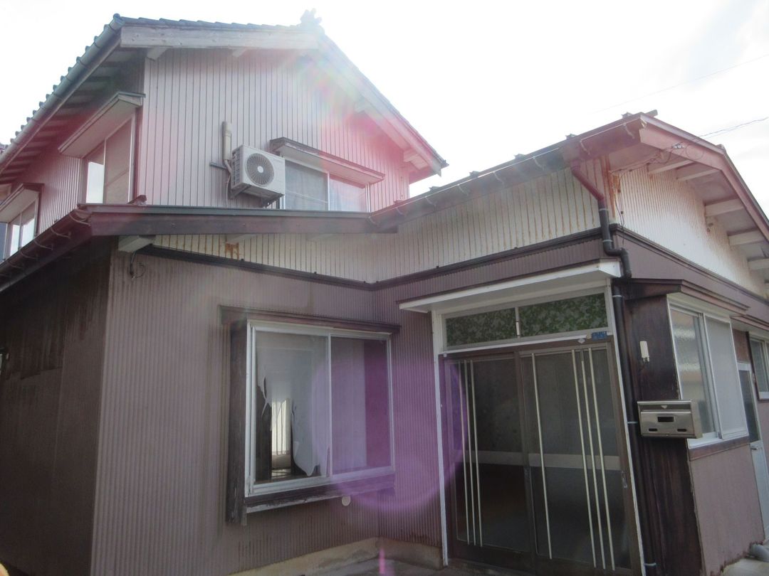 5DK House for Sale in Central Itoigawa, Niigata - 5.5 Million Yen - Thumbnail 4