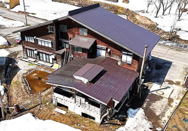 Commercial Inn with Hot Spring in Tokamachi, Niigata - Thumbnail 2