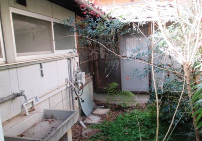 Three-Building Property for Sale or Rent in Abu Town, Yamaguchi - Thumbnail 2