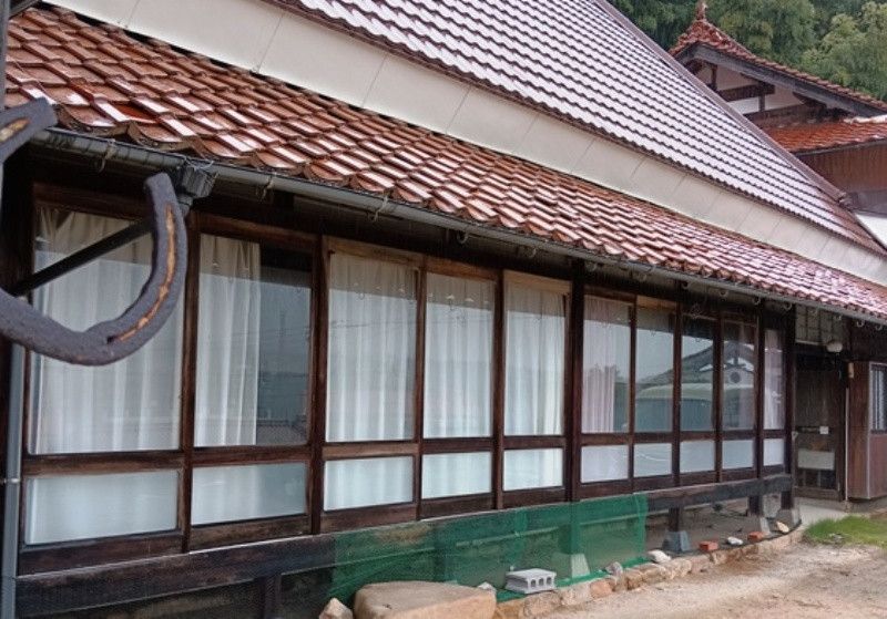 Timber-Beamed Kominka with Farmland in Shimane's Ohnan Town - Thumbnail 3