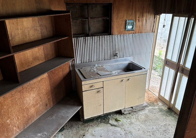 39sqm Land with Old House in Takarazuka, Hyogo for Sale - Thumbnail 4