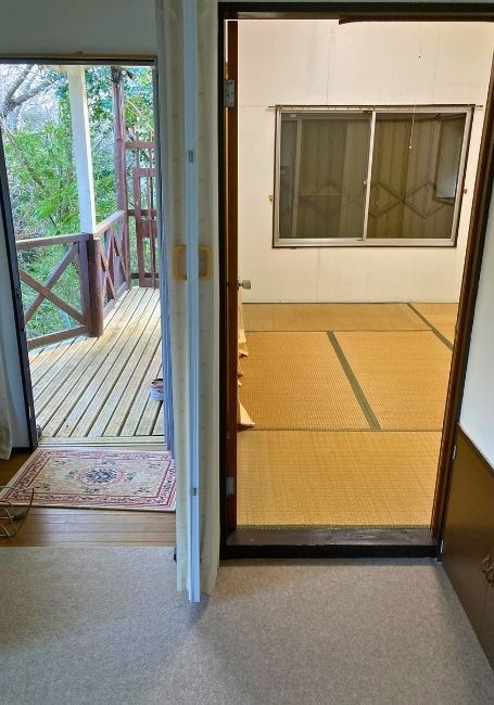 Compact 1LDK House with Large Land in Hokota, Ibaraki - Thumbnail 2