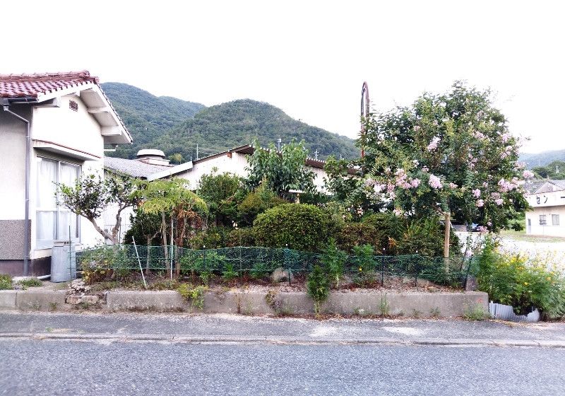 2-Story Wooden House for Sale in Higashihiroshima, Hiroshima Near Kawachi Station - Thumbnail 3