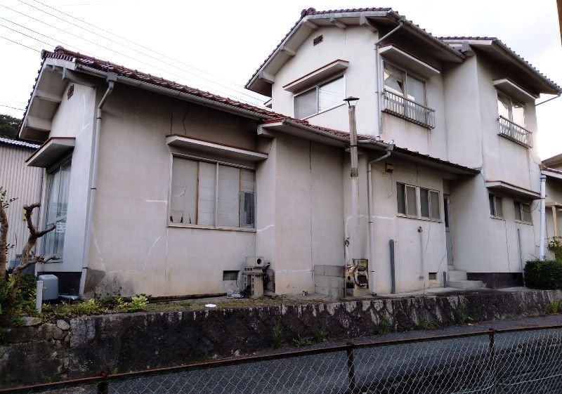 2-Story Wooden House for Sale in Higashihiroshima, Hiroshima Near Kawachi Station - Thumbnail 4