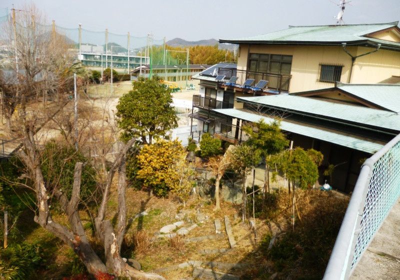 337m² House with Large Garden and Forest Land in Matsuyama, Ehime - Thumbnail 2