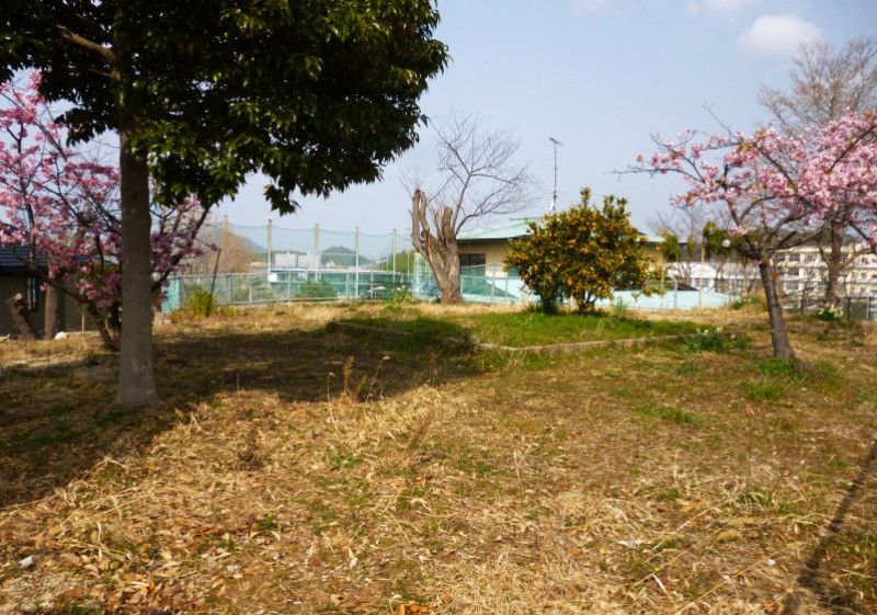337m² House with Large Garden and Forest Land in Matsuyama, Ehime - Thumbnail 4