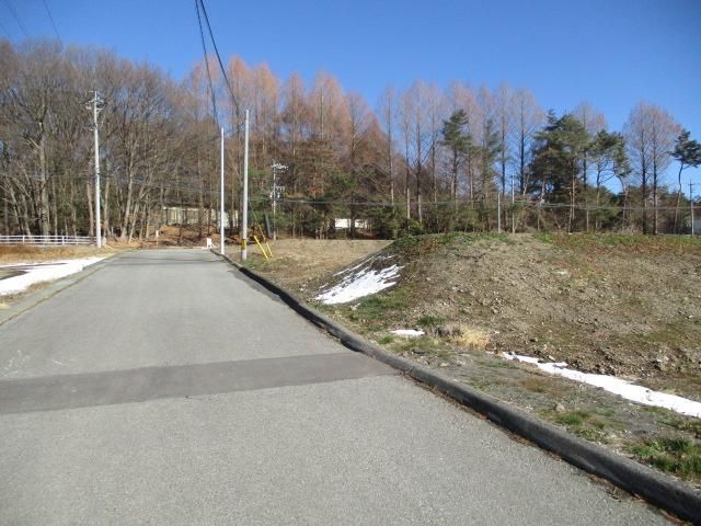 Land for Sale in Shiono, Miyota Town, Nagano - 561 sqm - Thumbnail 4