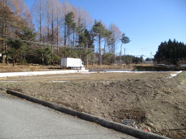 Land for Sale in Shiono, Miyota Town, Nagano - 561 sqm - Thumbnail 3