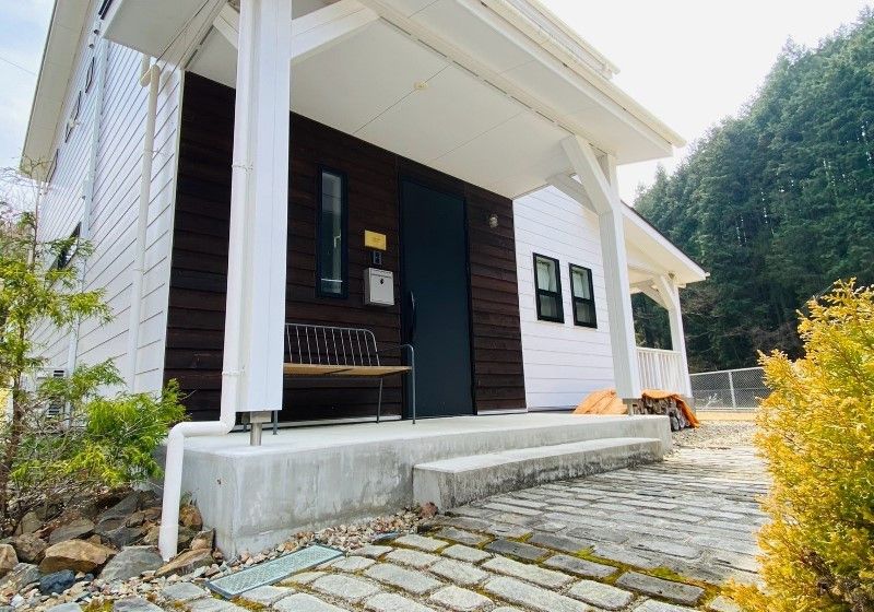 Custom Home with Open Layout in Toyota City, Aichi - Thumbnail 2