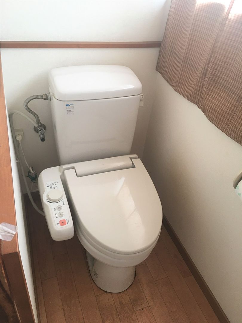 Former Ramen Shop in Itoigawa, Niigata – 5K, 175 sqm, 980 sqm Land - Thumbnail 3