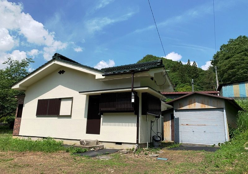Single-Story Cottage for Sale in Ueda, Nagano with Garden - Thumbnail 2