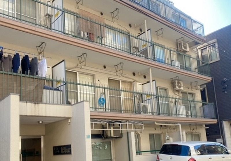1K Condominium for Sale Near Komagome Station, Toshima-ku, Tokyo - Thumbnail 2