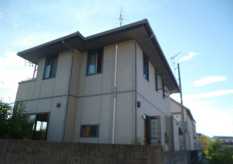Well-Maintained House for Sale in Saijo, Ehime - Thumbnail 2