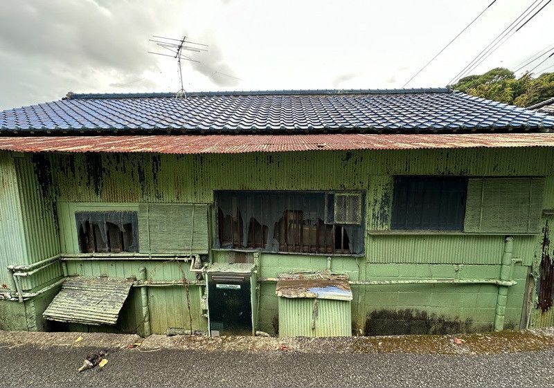 Kominka Fixer-Upper in Yahatahigashi-ku, Kitakyushu, Fukuoka - Thumbnail 4