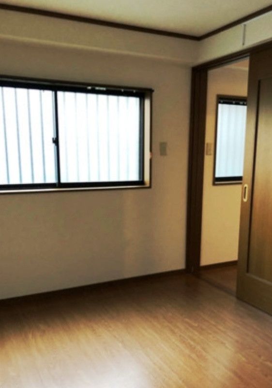 4LDK House for Sale in Kita Ward, Osaka City - Thumbnail 3
