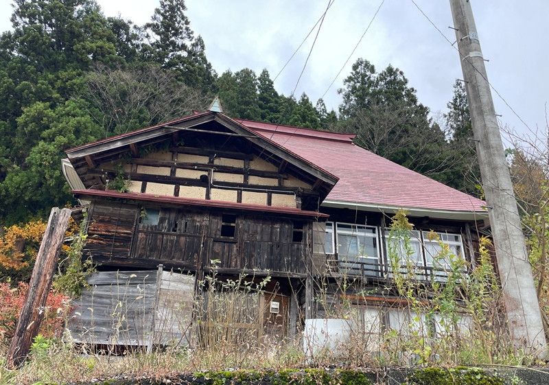 Old House for Sale in Tokamachi, Niigata - 327 sqm - Thumbnail 2