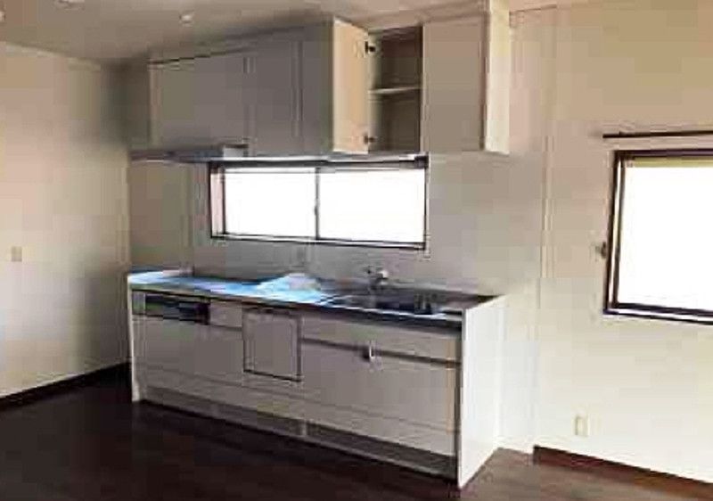 Renovated Wooden House for Sale in Fuchu, Hiroshima - Thumbnail 4