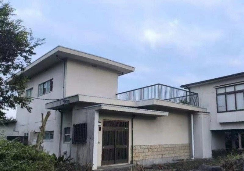 Investment House with Land for Sale in Toyama City, Toyama - Thumbnail 4