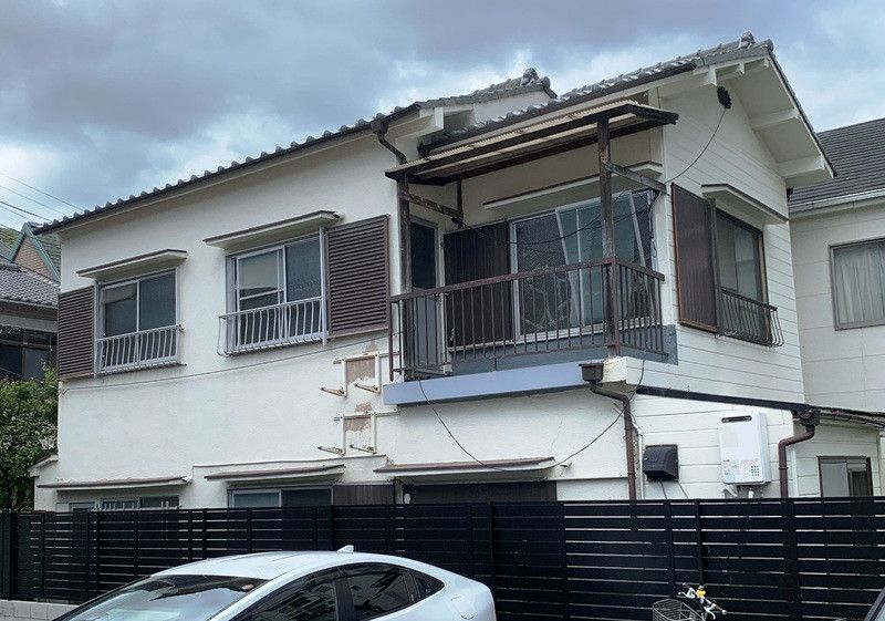 Former Beauty Salon with Shop Space in Kobe Kitano - Thumbnail 3
