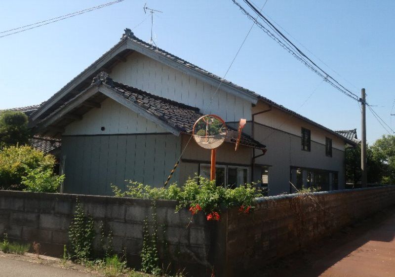 Spacious 73-Year Kominka with Storehouses on 600 Tsubo in Niigata - Thumbnail 2