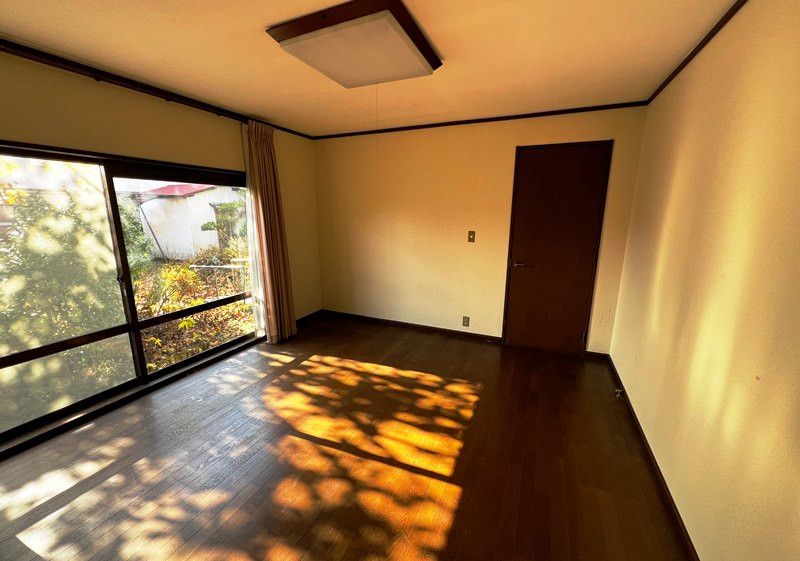 6LDK House with Large Garden Near Shibusawa Station in Hadano - Thumbnail 4