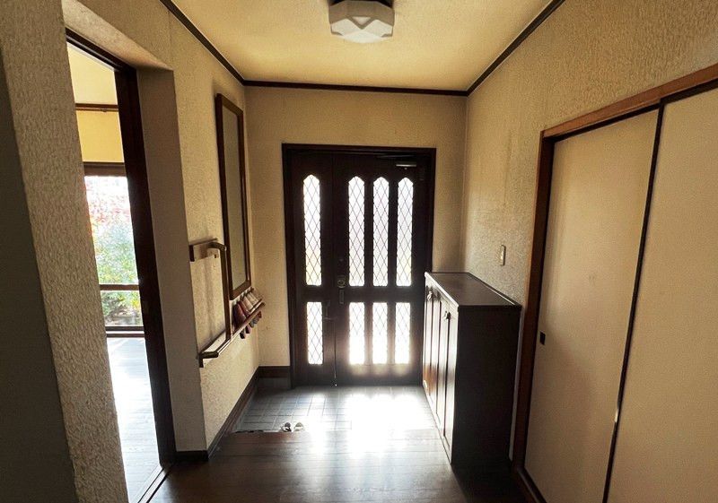 6LDK House with Large Garden Near Shibusawa Station in Hadano - Thumbnail 2
