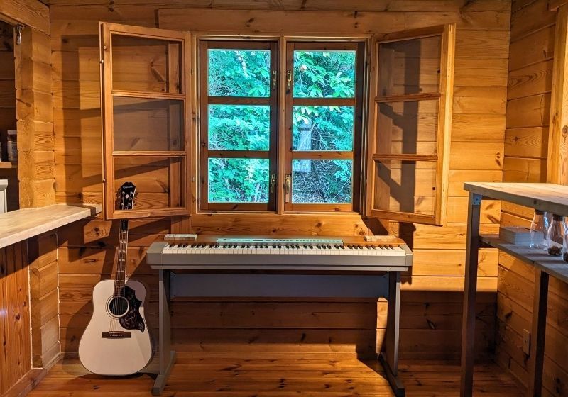 Log House with Wood Stove in Himeji, Hyogo - 42.44 sqm - Thumbnail 3