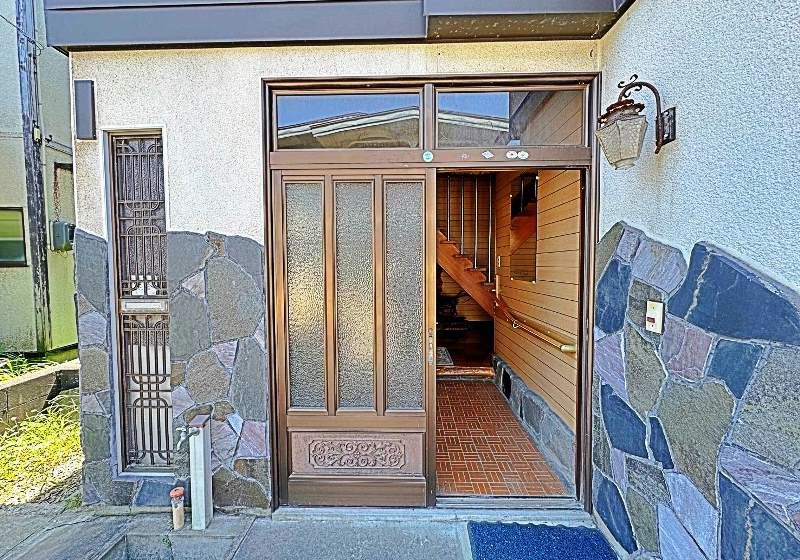 9DK House for Sale in Aomori City with Sea Access - Thumbnail 2