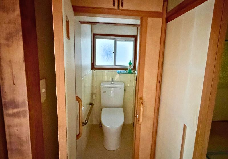 Compact Detached House for Sale in Kashiwara, Osaka - Thumbnail 4