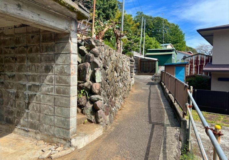 Land with Old Building in Yugawara Hot Spring Area, Kanagawa - Thumbnail 2