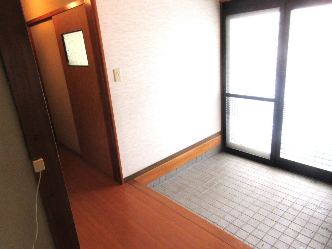6LDK House with Garden for Sale in Itoigawa, Niigata - Thumbnail 4