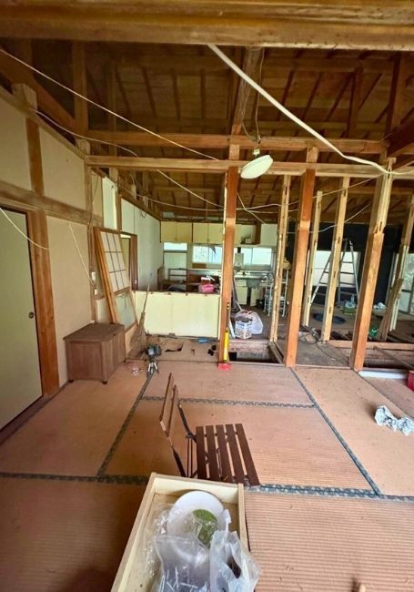 Skeleton House for Sale in Kimitsu, Chiba - 469 sqm Land - Thumbnail 3