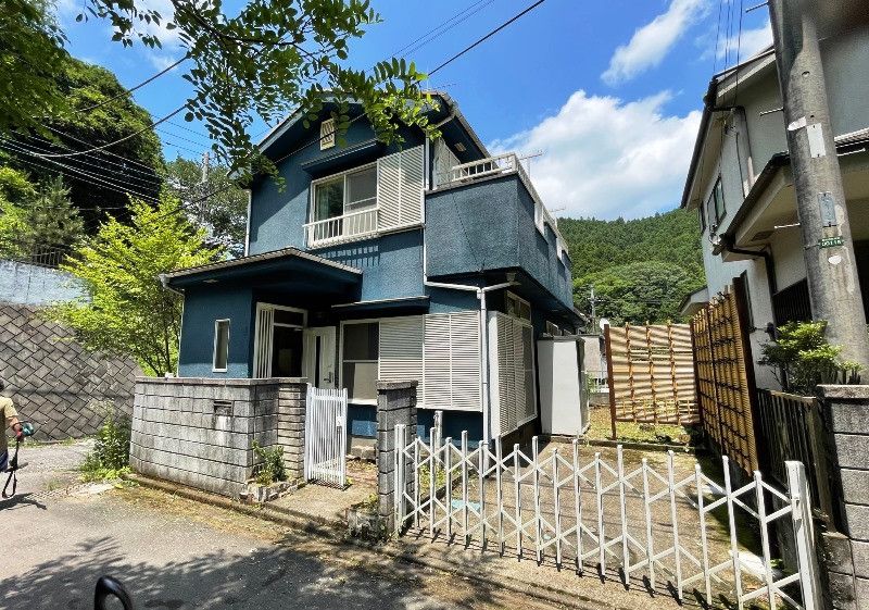 Renovated House with Land for Sale in Hannō, Saitama - Thumbnail 2