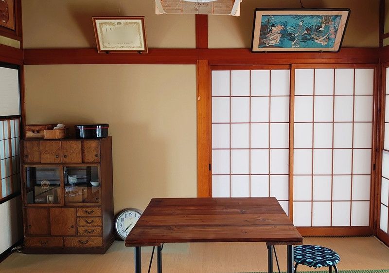 Traditional Japanese Farmhouse with Koi Pond in Nagaoka, Niigata - Thumbnail 3